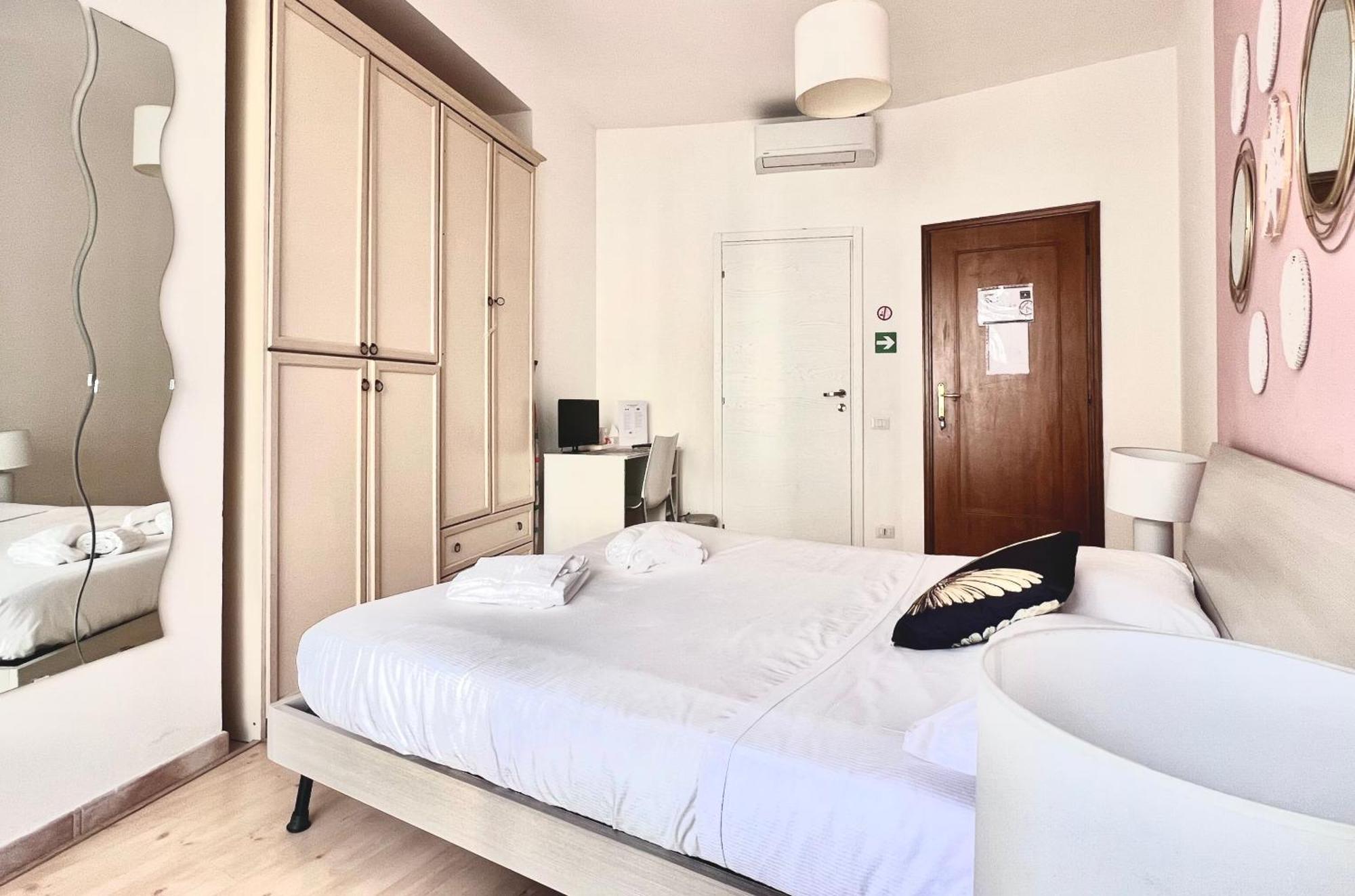 Апартаменти Mia House Roma Екстер'єр фото